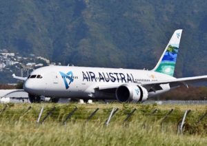 Un avion d’Air Austral encore cloué au sol