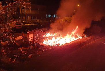 Petite Terre : en une nuit, deux barrages enflammés