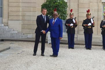 Azali Assoumani reçu par Emmanuel Macron au sommet de Paris