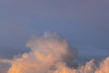 Un vendredi ensoleillé avec une touche de nuages : le météo joyeuse de Mayotte