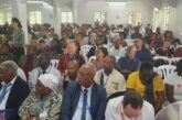 Combien coûte à Mayotte la participation aux congrès des maires en Guadeloupe et à Paris ?